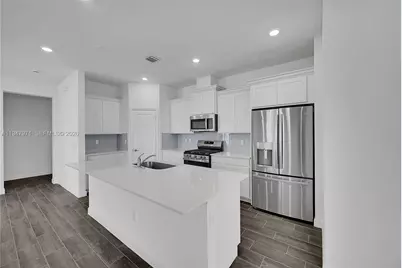 19465 Whispering Creek Rd, Loxahatchee, FL 33470 - Photo 5