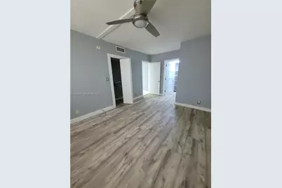 3300 N Palm Aire Dr #305, Pompano Beach, FL 33069 - Photo 5