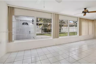 2299 NW 73rd Ave, Sunrise, FL 33313 - Photo 7