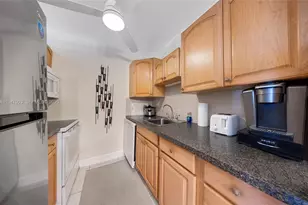 15610 NE 6th Ave, Miami, FL 33162 - Photo 7