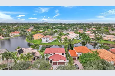 3586 SW 143rd Ave, Miramar, FL 33027 - Photo 9