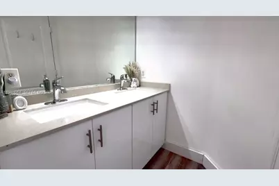 2101 NE 37th Ter, Homestead, FL 33033 - Photo 19