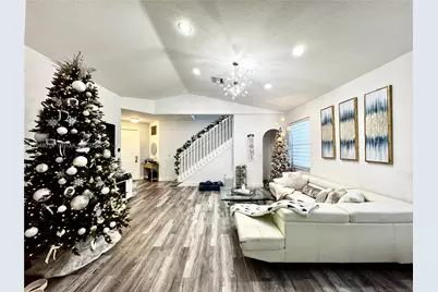 2101 NE 37th Ter, Homestead, FL 33033 - Photo 9