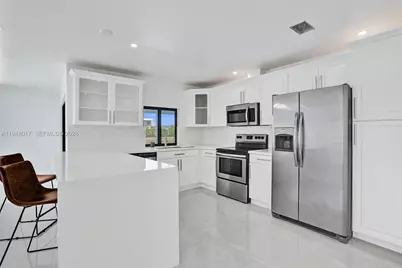 16653 Golfview Dr, Weston, FL 33326 - Photo 11