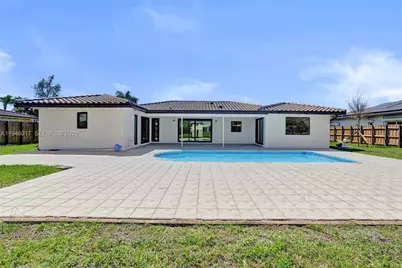 16653 Golfview Dr, Weston, FL 33326 - Photo 39