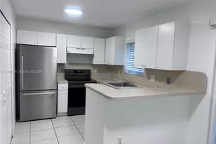 1270 SE 31st Ct, Homestead, FL 33035 - Photo 5