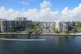 3000 S Ocean Dr, Hollywood, FL 33019 - Photo 3