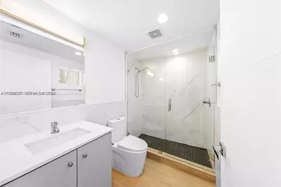 1966 Biarritz #3, Miami Beach, FL 33141 - Photo 9