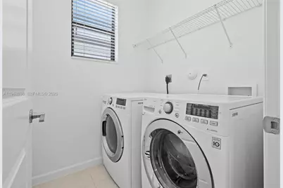 3508 W 108th St, Hialeah, FL 33018 - Photo 15