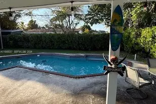 9385 Jamaica Dr, Cutler Bay, FL 33189 - Photo 7