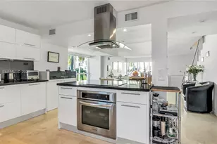 10090 Bay Harbor Terrace, Bay Harbor Islands, FL 33154 - Photo 41