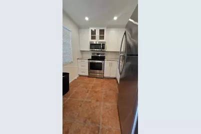 2900 NW 48th Ter #310, Lauderdale Lakes, FL 33313 - Photo 15