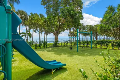 3 Grove Isle Dr #C605, Miami, FL 33133 - Photo 31