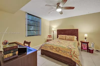 1713 Whitehall Dr #304, Davie, FL 33324 - Photo 19