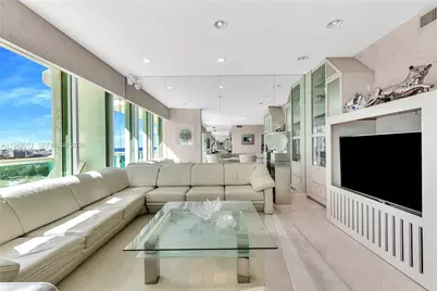 10101 Collins Ave #11D + cabana, Bal Harbour, FL 33154 - Photo 37