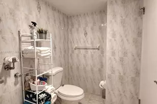 290 174th St, Sunny Isles Beach, FL 33160 - Photo 21