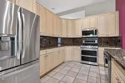 137 E Palm Dr, Margate, FL 33063 - Photo 43