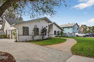 137 E Palm Dr, Margate, FL 33063 - Photo 3