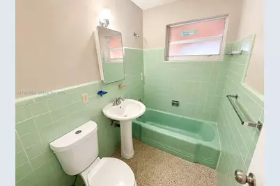 5181 NW 5th St, Miami, FL 33126 - Photo 5