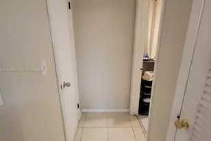 1591 NE Miami Gardens Dr, Miami, FL 33179 - Photo 15