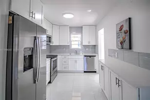 2541 Aragon Blvd, Sunrise, FL 33322 - Photo 1