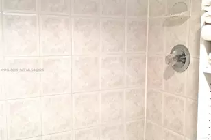 3300 N Palm Aire Dr, Pompano Beach, FL 33069 - Photo 35