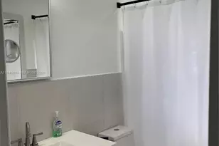 5821 NE 18th Ave, Fort Lauderdale, FL 33334 - Photo 15