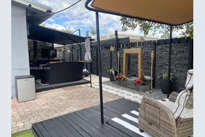 5821 NE 18th Ave, Fort Lauderdale, FL 33334 - Photo 1