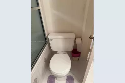 412 Briarwood Cir #2-23, Hollywood, FL 33024 - Photo 19