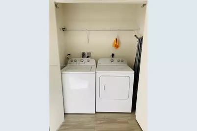 999 SW 1st Ave #2310, Miami, FL 33130 - Photo 13