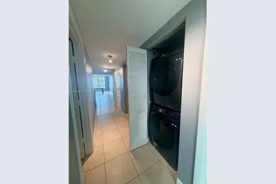 2641 N Flamingo Rd #1701N, Sunrise, FL 33323 - Photo 27