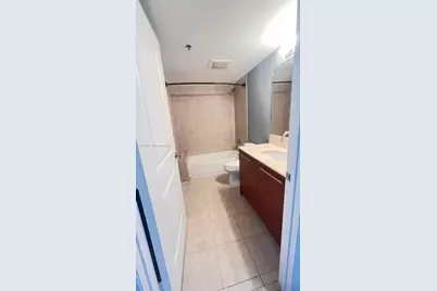 2641 N Flamingo Rd #1701N, Sunrise, FL 33323 - Photo 21