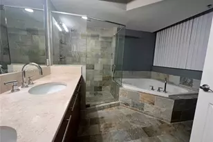 2641 N Flamingo Rd, Sunrise, FL 33323 - Photo 11