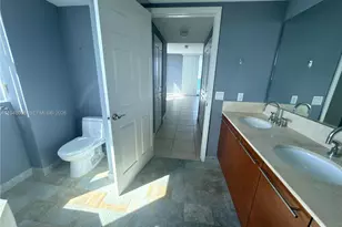 2641 N Flamingo Rd, Sunrise, FL 33323 - Photo 13