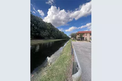 379 Lakeview Dr #205, Weston, FL 33326 - Photo 15