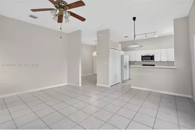 14125 S Cypress Cove Cir, Davie, FL 33325 - Photo 9