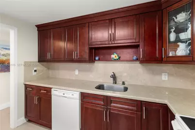 101 SE 3rd Ave #507, Dania Beach, FL 33004 - Photo 7