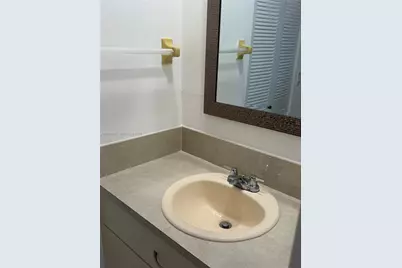 7150 Indian Creek Dr #505, Miami Beach, FL 33141 - Photo 7