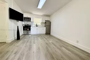 1845 Dixieanna St, Hollywood, FL 33020 - Photo 3