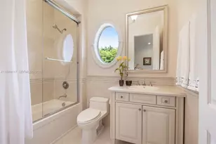 8252 SW 52nd Ave, Miami, FL 33143 - Photo 23
