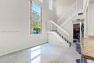 10738 N Saratoga Dr, Cooper City, FL 33026 - Photo 11