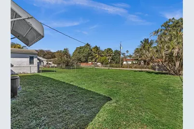 2539 Cleveland St, Hollywood, FL 33020 - Photo 31