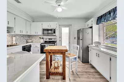 2539 Cleveland St, Hollywood, FL 33020 - Photo 15