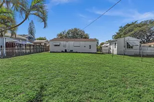 2539 Cleveland St, Hollywood, FL 33020 - Photo 35