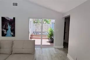423 NW 48th Ave, Deerfield Beach, FL 33442 - Photo 19
