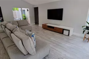 423 NW 48th Ave, Deerfield Beach, FL 33442 - Photo 21