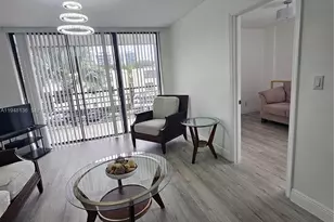 20400 W Country Club Dr, Aventura, FL 33180 - Photo 1