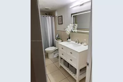 1890 W 56th St #1221, Hialeah, FL 33012 - Photo 9