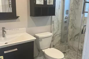 9440 Fontainebleau Blvd, Miami, FL 33172 - Photo 25