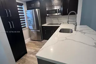 9440 Fontainebleau Blvd, Miami, FL 33172 - Photo 3